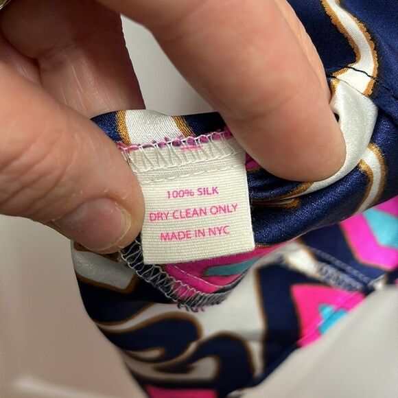 Alice & Trixie Silk Halter‎ Top - Picture 4 of 4